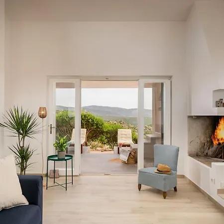 Ester - A Sardinian Paradise *