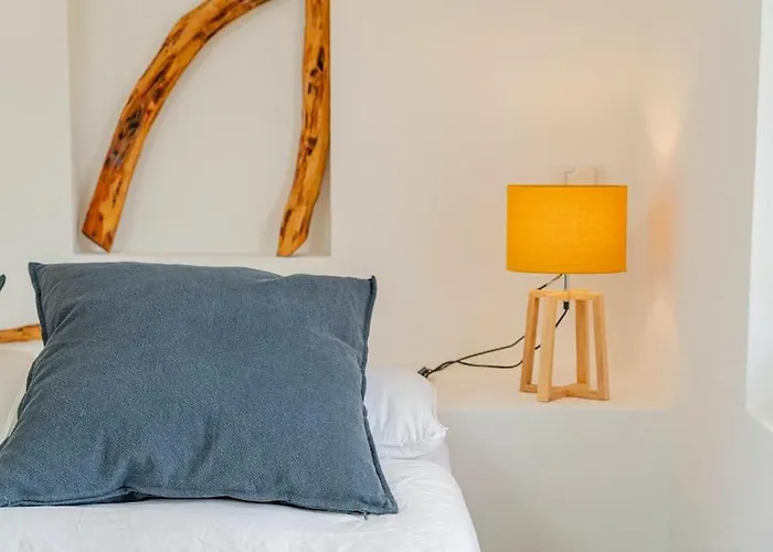 Ester - A Sardinian Paradise *